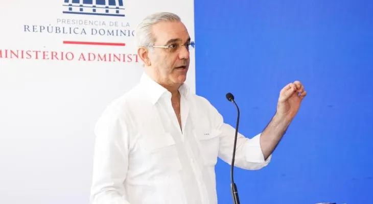 Abinader asegura que ha terminado obras iniciadas por gobiernos anteriores