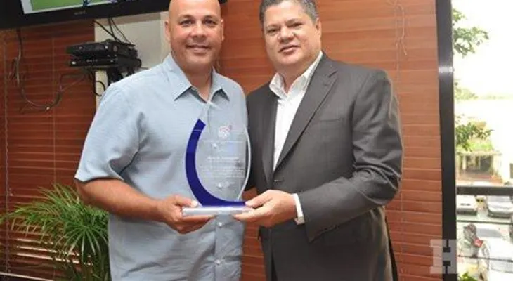 DNCD despide agregado DEA  de la Embajada Estados Unidos, John D. Niedzialek