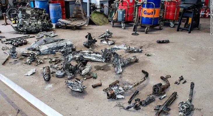 Un niño encuentra un avión de la II Guerra Mundial con los restos del piloto en la cabina
