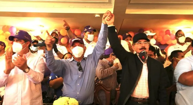 Danilo Medina visita Azua en apoyo candidatura de Gonzalo Castillo 
