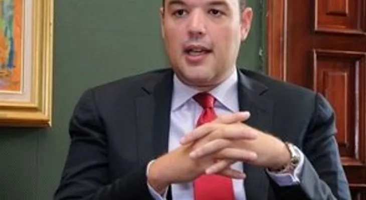 Presidente Indotel dice interferencias radial y telefónica desde Haití afectan la soberanía