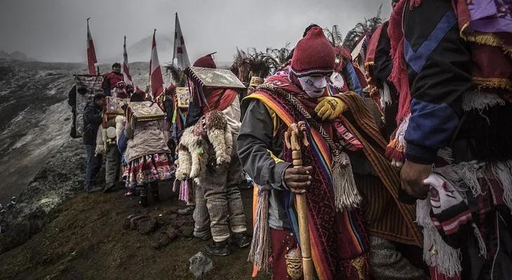 Los misteriosos curanderos de Perú que sanan cualquier enfermedad con el poder de la Tierra