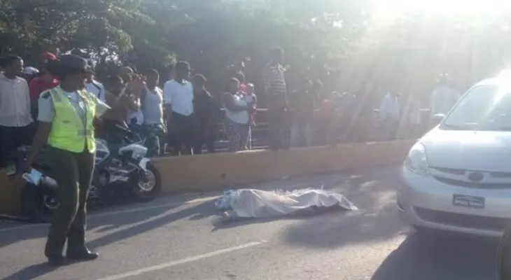 Sargento de la Policía muere en choque de motor