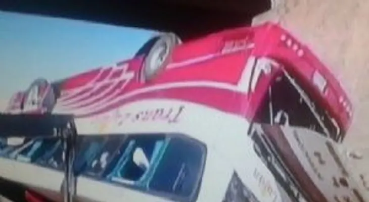 Mueren 10 personas en accidente carretero en Bolivia
