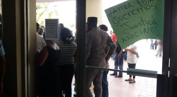 Comunitarios en San Pedro de Macorís piden justicia por muerte de transportistas