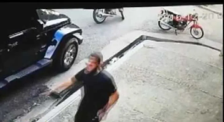 Asaltan a empresario a plena luz del día; le quitan medio millón (VIDEO)