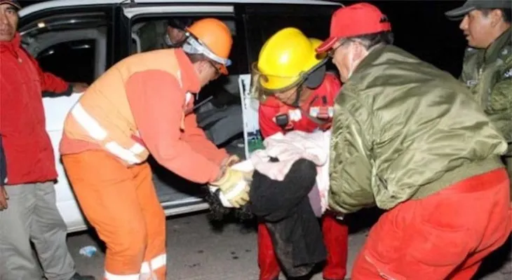 Accidente de autobús en Bolivia deja al menos 13 muertos y 12 heridos