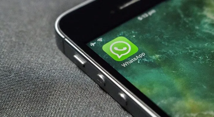 Año nuevo, virus nuevo: detectan una estafa que afecta a los usuarios de WhatsApp