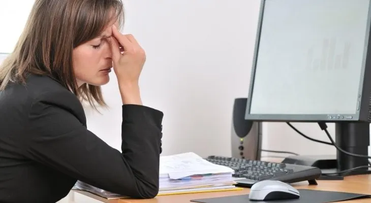 7 ejercicios eficaces contra el estrés laboral