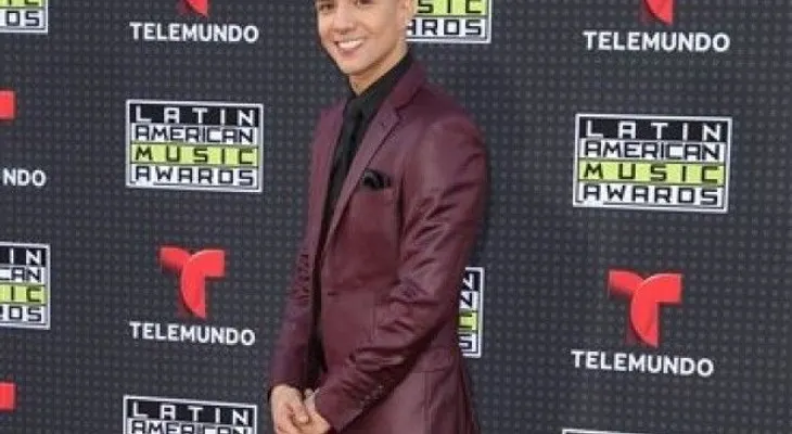Daddy Yankee y Luis Coronel ganan los primeros Latin American Music Awards