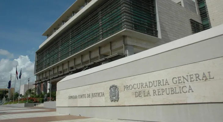 Ante revuelo de Informe con Alicia Ortega, PGR no descarta someter más personas por caso Odebrecht