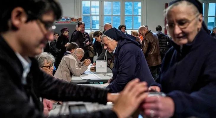 Francia renuncia al voto electrónico en legislativas por el riesgo de ataques