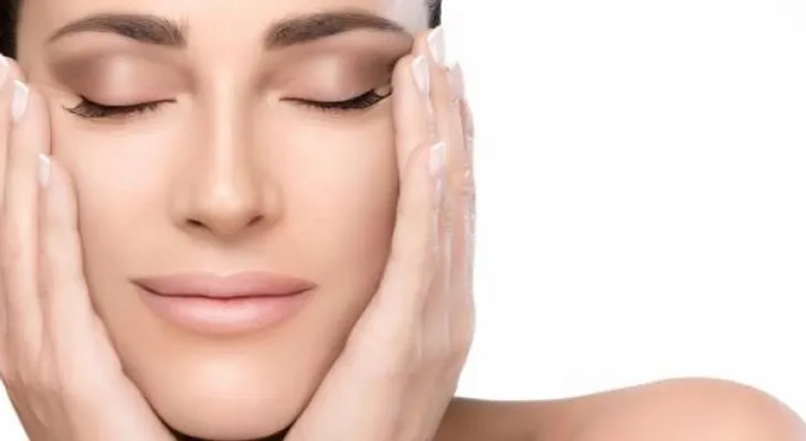 Si te molestan tus arrugas, prueba estas mascarillas económicas y sencillas de hacer