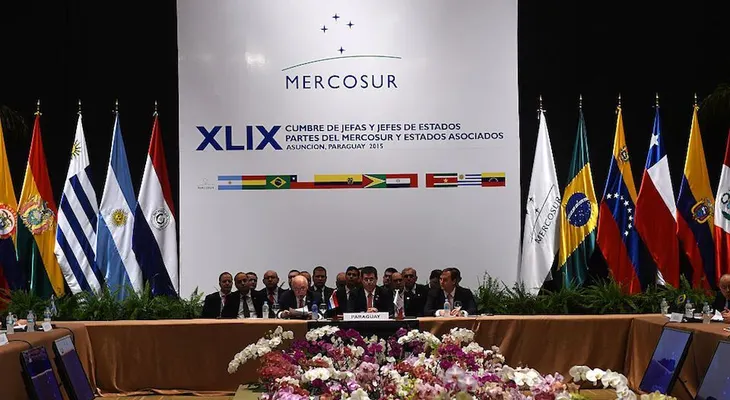 Suspenden a Venezuela del Mercosur