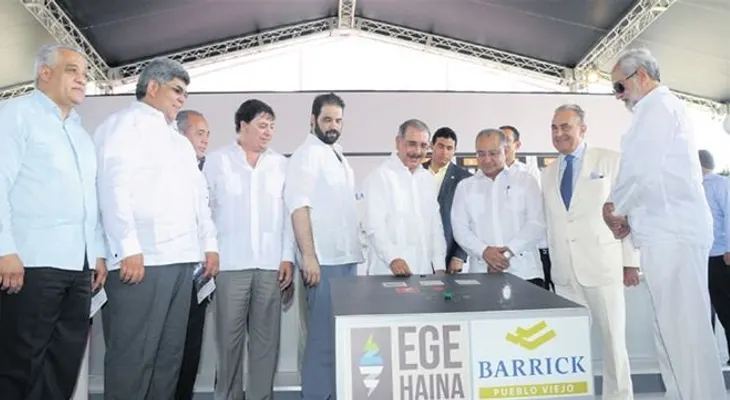 Presidente Medina inaugura Central Energética Quisqueya, la más grande de RD
