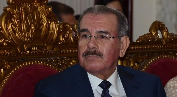Danilo Medina responde: "hay que esperar", cuando le preguntan sobre la delincuencia 