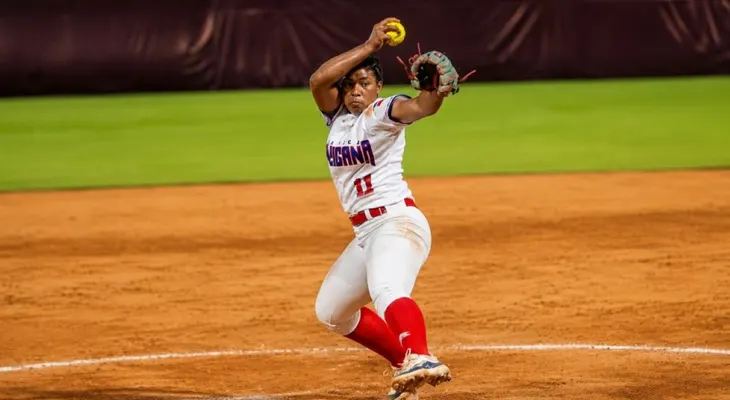 República Dominicana remonta ante México y gana 5-4 en la Súper Ronda