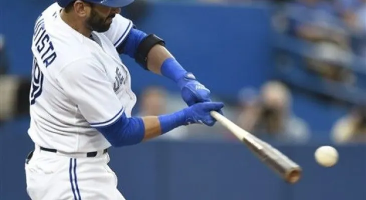 Con jonrón de Goins en el 10mo, Azulejos vencen a Indios; Se corta racha de Encarnación
