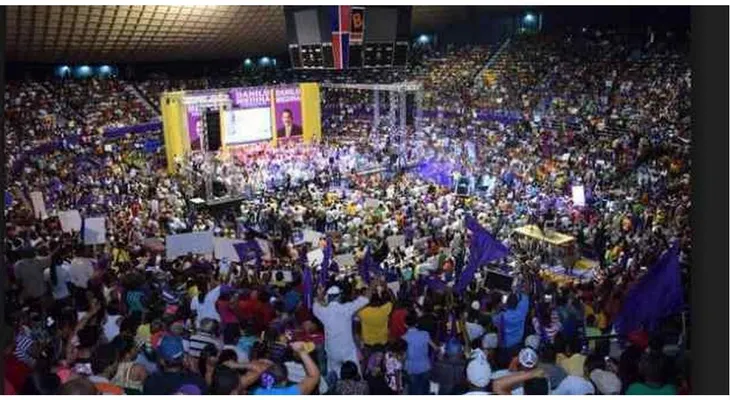 Danilo no asiste a la Gran Arena, dejando mal parados a quienes anunciaron su presencia 