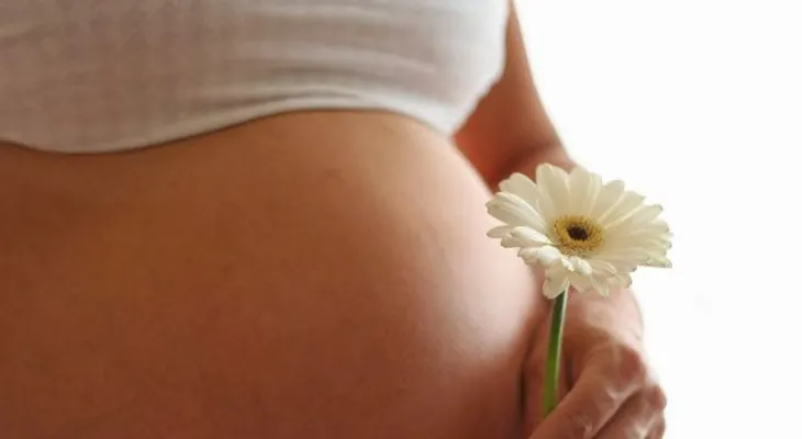 Madres 'vírgenes' en EE.UU.: ¿Se embarazan sin tener sexo?