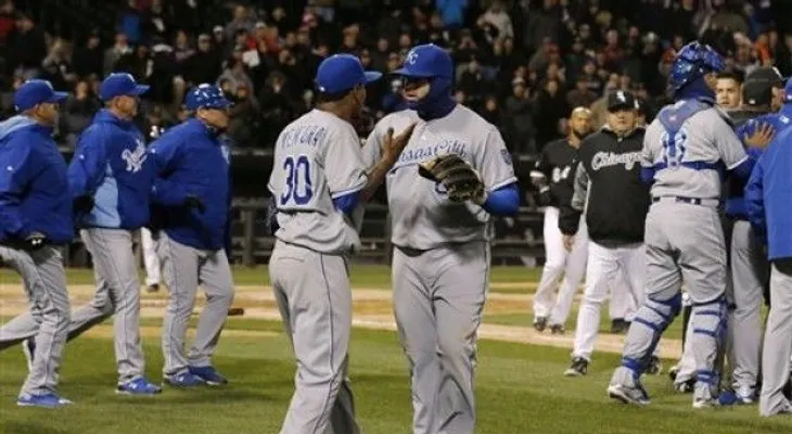 Pitcher dominicano Yordano Ventura es suspendido 7 partidos 