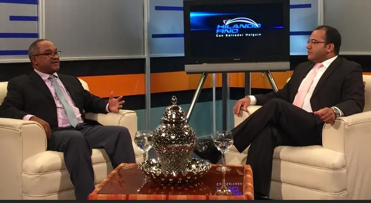 Danilo Medina no presta atención a problemas afectan a los periodistas; dice Olivo De León
