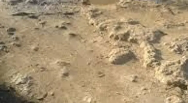 Protestan por mal estado de calles en La Caleta