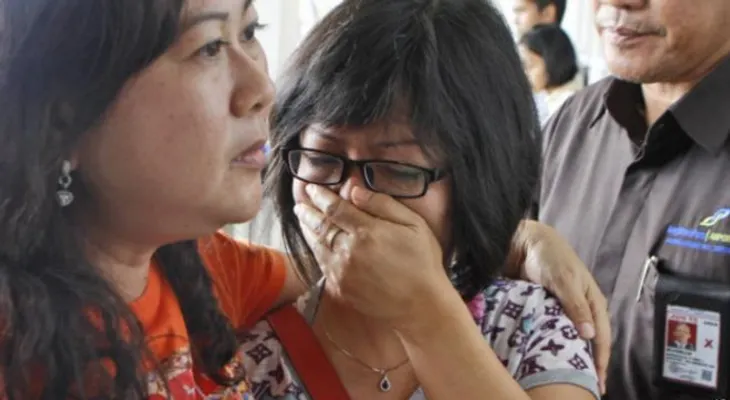 Sigue desaparecido avión en Indonesia con 162 a bordo