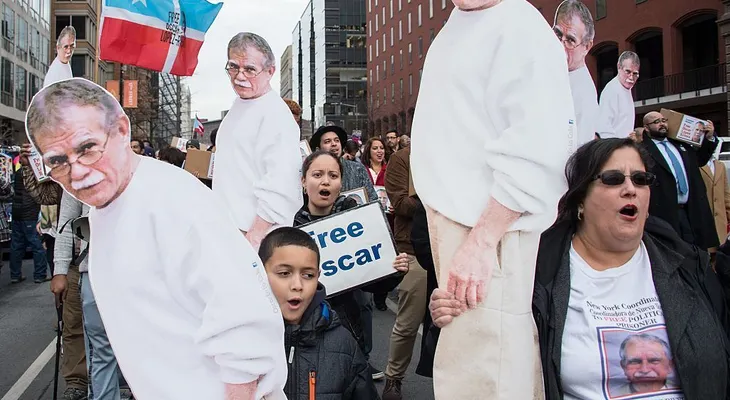 El puertorriqueño Oscar López Rivera: otra de las sentencias conmutadas por Obama
