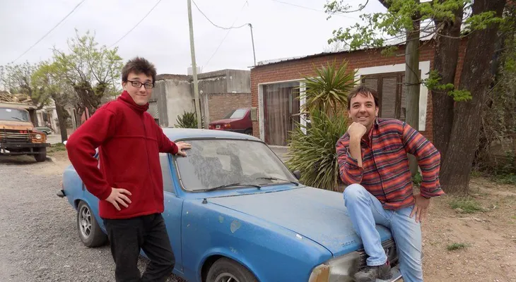 Vende un auto viejo por un millón de dólares porque está bendecido por el papa Francisco