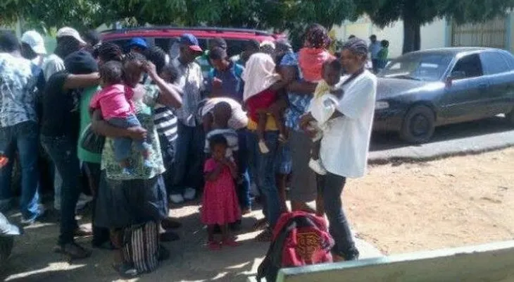 Darán carnets a haitianos residentes en comunidades fronterizas