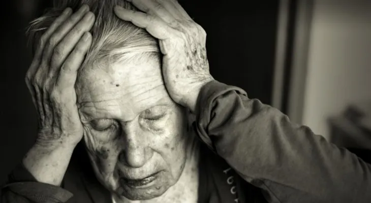 10 signos de alarma para detectar el Alzheimer