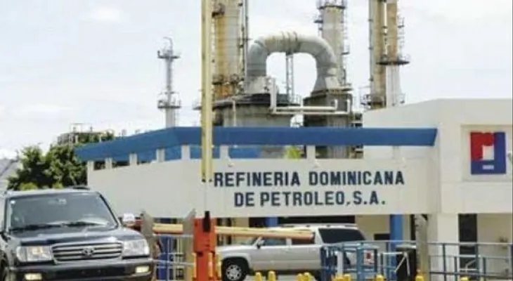 Presidente de la Refinería: precios combustibles de la República Dominicana deben estar más caros