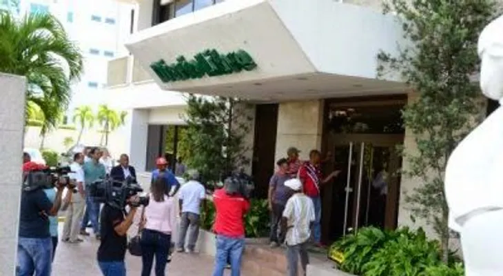 El Bacho intenta embargar a Diario Libre