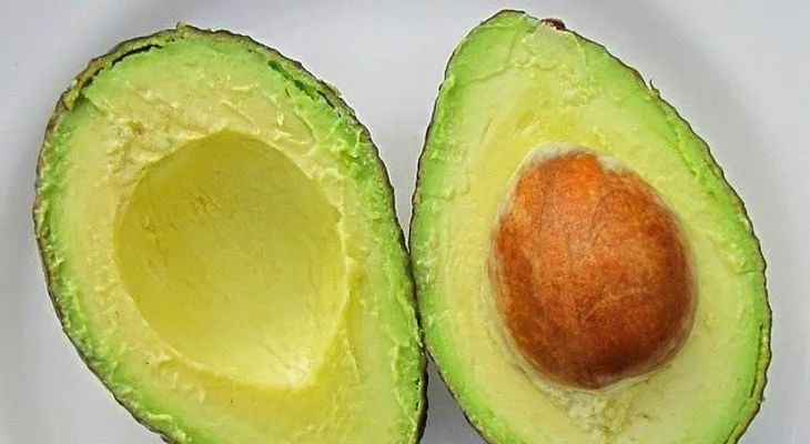  3 combinaciones con aguacate para tu rostro 