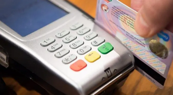 Tres bancos dominicanos donarán a la Cruz Roja el 3% de las compras con tarjeta