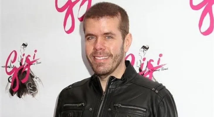 Bloguero Perez Hilton tuvo una bebé con vientre de alquiler