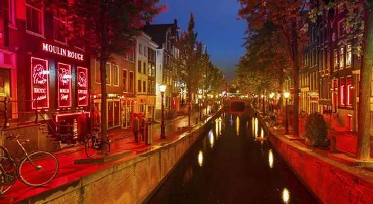 10 lugares imprescindible que no puedes dejar de conocer: Amsterdam