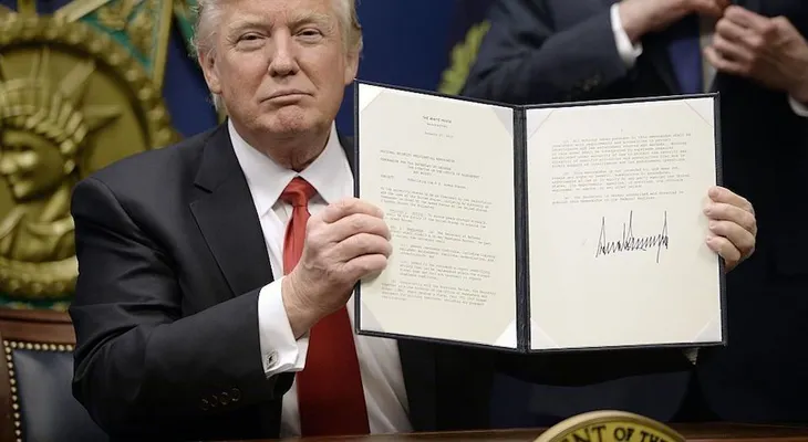 Trump defiende decreto inmigratorio: No es un veto a musulmanes