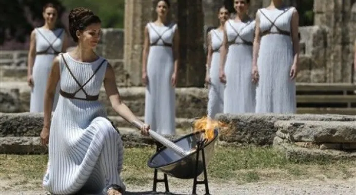 Encienden la antorcha para los Juegos de Rio 2016