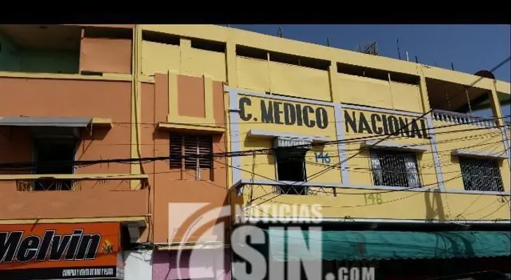 Autoridades allanan centro médico en Villa Consuelo por practar abortos clandestinos