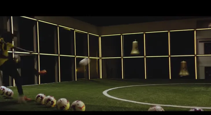 El Borussia Dortmund interpreta el 'Jingle Bells'... ¡a balonazos!