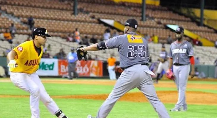 Gigantes vencen a las Aguilas 