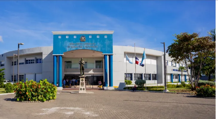 Migración detiene 990 haitianos y repatria 914 a su país