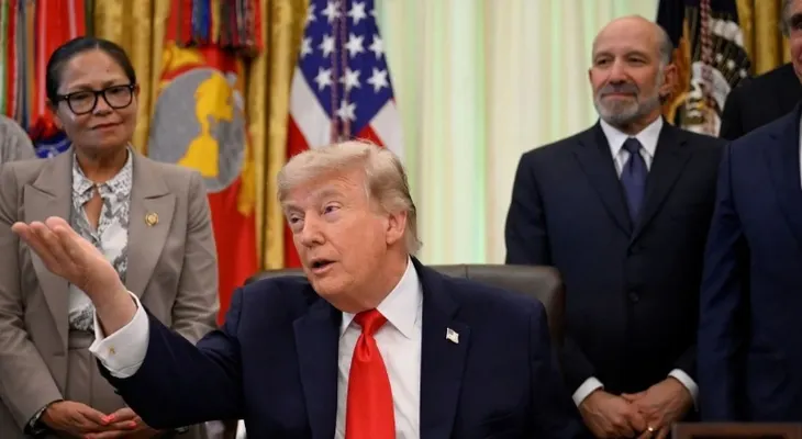 Trump se mofa de la exigencia iraní de compensaciones por daños de guerra