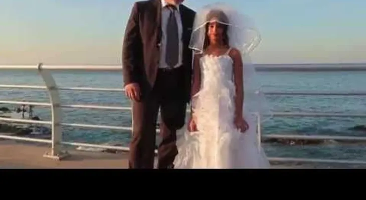 ¿Reaccionarías así al ver festejar un matrimonio infantil? Mira lo que ocurre en este VIDEO