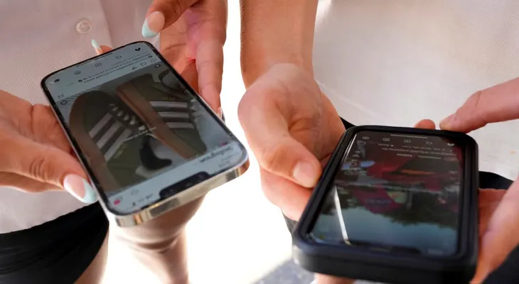 Teléfono inteligente a los 12 años se asocia con mayor riesgo de trastornos alimentarios a los 14