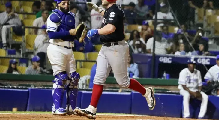 Escogido, Estrellas y Gigantes se imponen en jornada inaugural de LIDOM