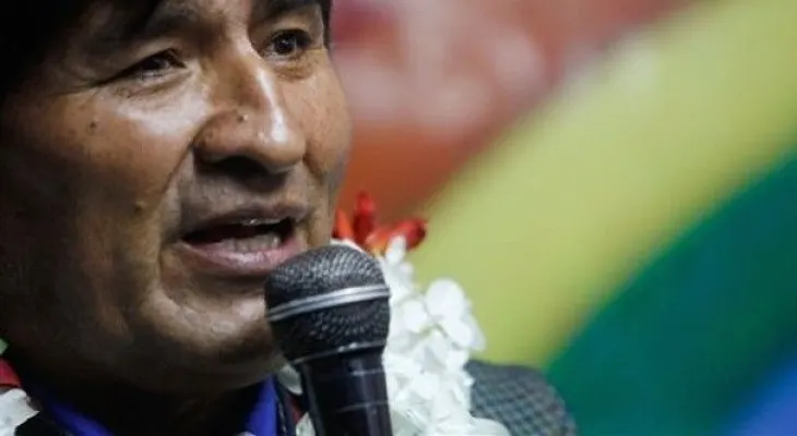 Presidente de Bolivia llama lesbiana a una ministra y luego se disculpa