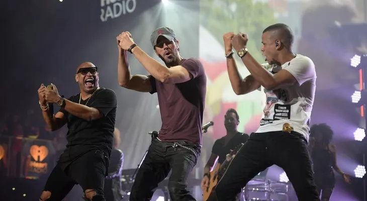 Enrique Iglesias reveló su rutina antes de cada show y "lo único que quiere hacer" cuando baja del escenario